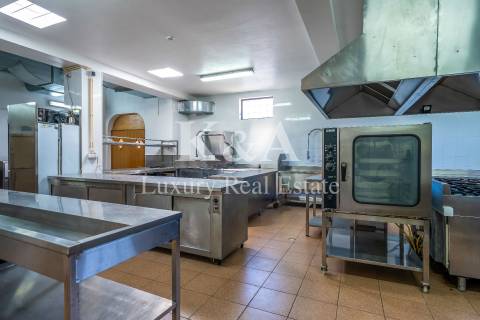 Propriedade para eventos e restauração no Triangulo Dourado, Algarve.