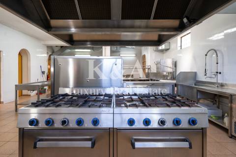 Propriedade para eventos e restauração no Triangulo Dourado, Algarve.