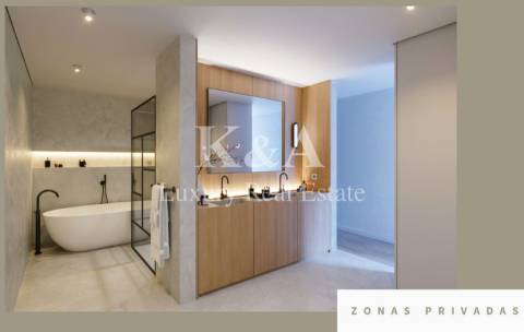 Moradia T4 com jardim e piscina em Matosinhos Sul