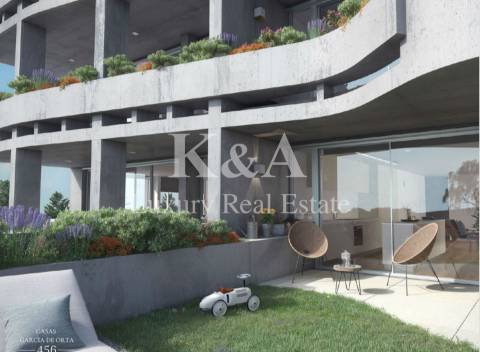 Apartamento T2 na Foz com Jardim