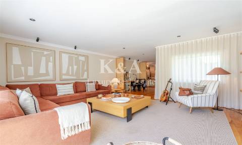 Moradia com piscina na Foz