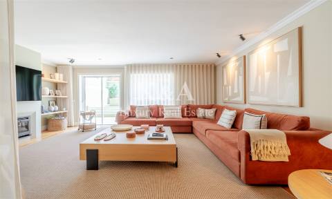 Moradia com piscina na Foz