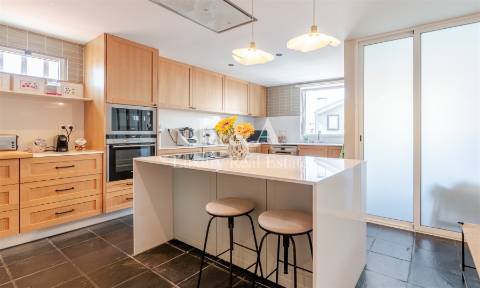 Moradia com piscina na Foz