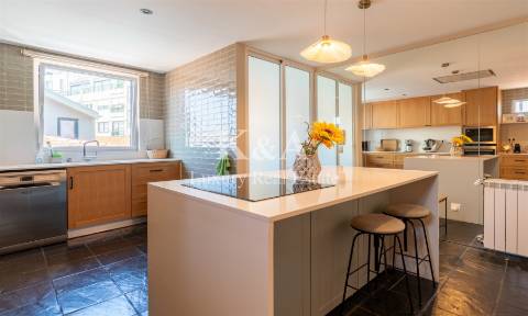 Moradia com piscina na Foz