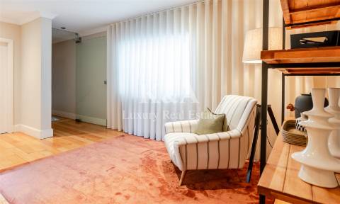 Moradia com piscina na Foz