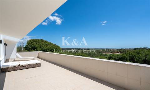 Propriedade V6 com vistas no Triângulo Dourado,  Algarve.