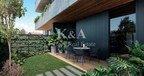 Moradia T4 com piscina privada na Foz