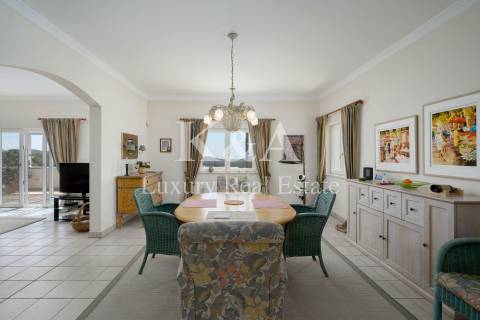 Quinta com duas casas independentes, no Algarve Central.