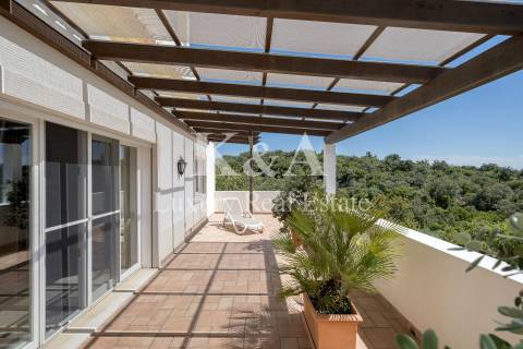 Quinta com duas casas independentes, no Algarve Central.