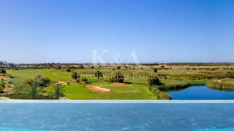 Apartamento T2 Penthouse em condomínio privado de luxo, Vilamoura