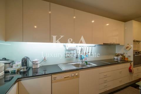 Apartamento com excelentes vistas mar na Foz