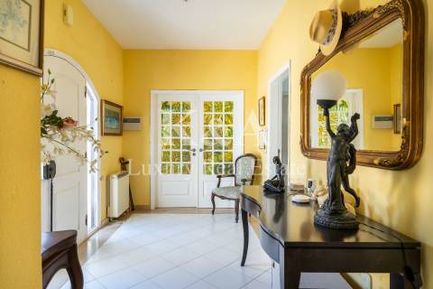 Moradia V4 no coração do Triangulo Dourado, Algarve.