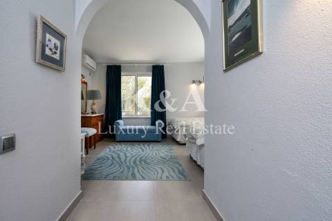 Moradia V4 no coração do Triangulo Dourado, Algarve.