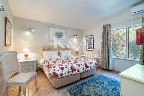 Moradia V4 no coração do Triangulo Dourado, Algarve.