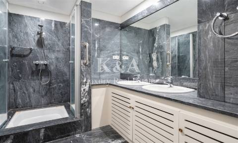 Apartamento T4+1 em condomínio exclusivo na Foz