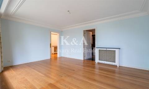 Apartamento T4+1 em condomínio exclusivo na Foz