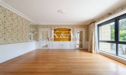 Apartamento T4+1 em condomínio exclusivo na Foz