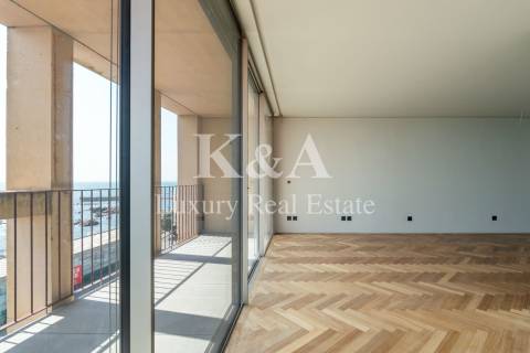 Apartamento T2 1º linha na Foz, vista mar.