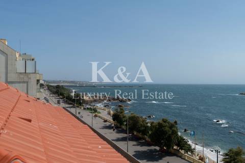 Apartamento T2 1º linha na Foz, vista mar.