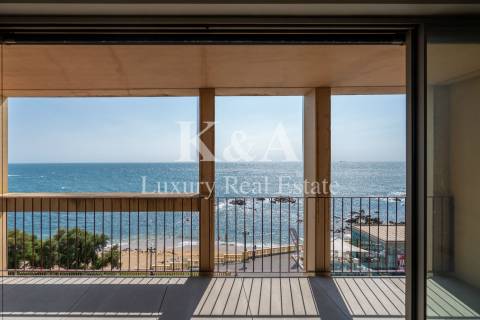 Apartamento T2 1º linha na Foz, vista mar.