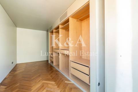 Apartamento T2 1º linha na Foz, vista mar.