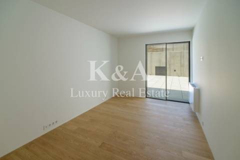 Apartamento T4 com jardim Parque da Cidade