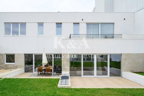 Moradia T5 Venda em Aldoar, Foz do Douro e Nevogilde,Porto