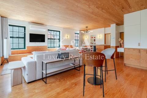 Apartamento T1 em prédio totalmente remodelado no Passeio Alegre na Foz.