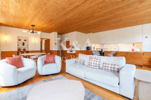 Apartamento T1 em prédio totalmente remodelado no Passeio Alegre na Foz.