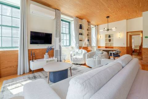 Apartamento T1 em prédio totalmente remodelado no Passeio Alegre na Foz.