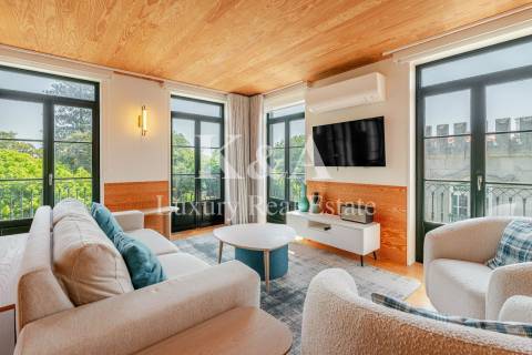 Apartamento T2 em prédio totalmente remodelado no Passeio Alegre na Foz.