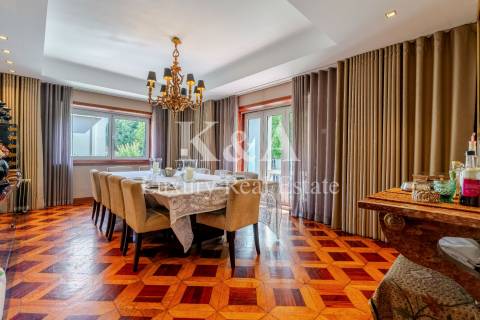 Moradia V5 na Foz próxima do mar