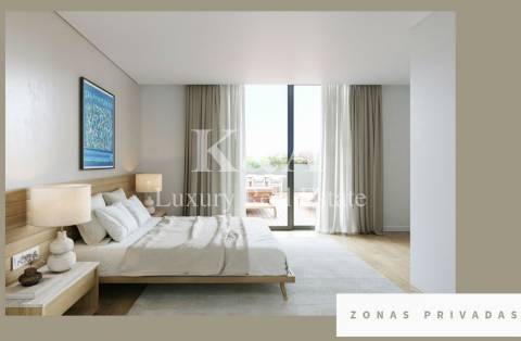 Moradia T4 com jardim e piscina em Matosinhos Sul