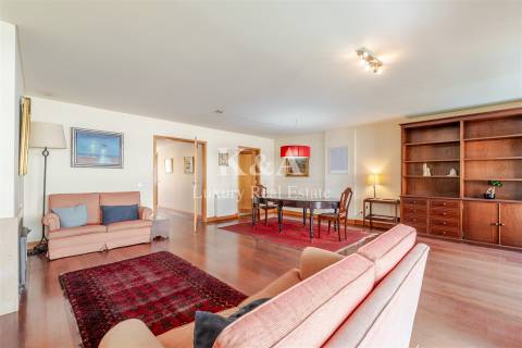 Apartamento T3 Duplex em Matosinhos Sul, próximo do Mar.