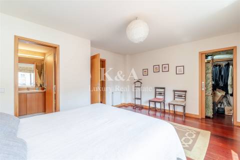 Apartamento T3 Duplex em Matosinhos Sul, próximo do Mar.