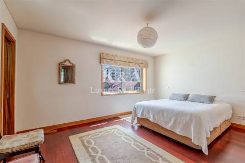 Apartamento T3 Duplex em Matosinhos Sul, próximo do Mar.