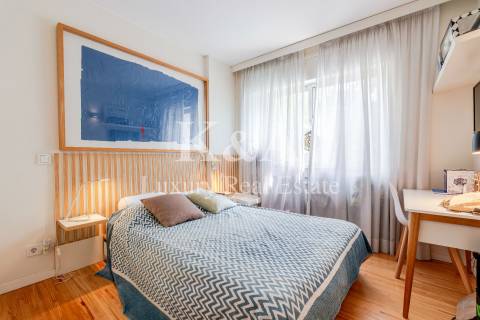 Apartamento T3 (originalmente T5) na Foz