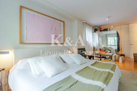 Apartamento T3 (originalmente T5) na Foz