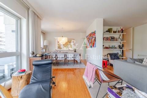 Apartamento T3 (originalmente T5) na Foz