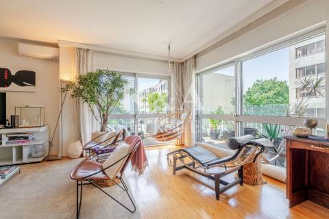 Apartamento T3 (originalmente T5) na Foz