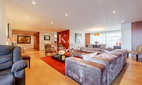 Apartamento T4 Venda em Aldoar, Foz do Douro e Nevogilde,Porto