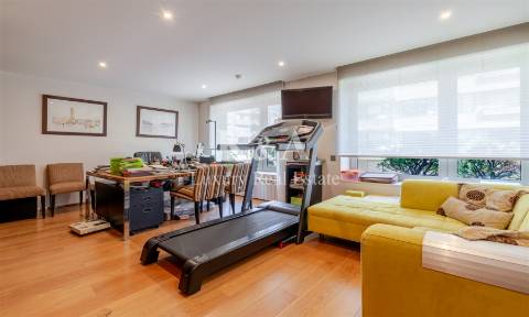 Apartamento T4 Venda em Aldoar, Foz do Douro e Nevogilde,Porto