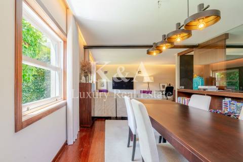 Moradia T3 com jardim perto do Parque da Cidade.