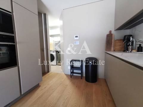 Andar moradia T3 na Foz em condomínio fechado