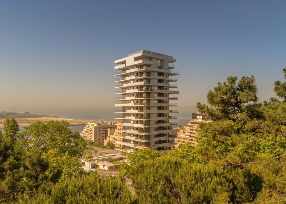 Apartamento T4 com vistas panorâmicas na Foz.