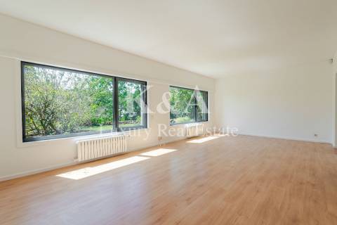 Moradia com piscina na Foz