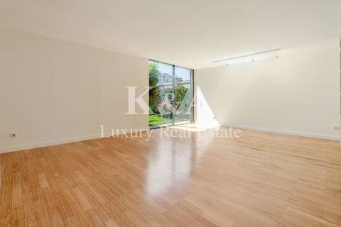 Moradia com piscina na Foz