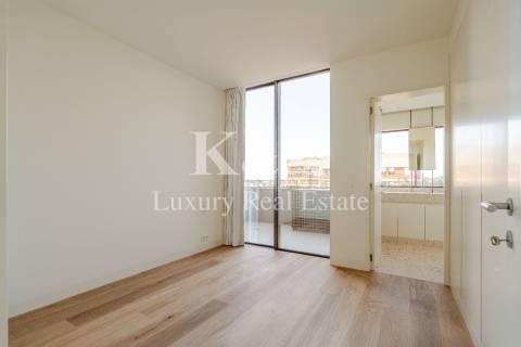 Apartamento T4 com vistas panorâmicas na Foz.