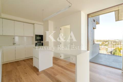 Apartamento T4 com vistas panorâmicas na Foz.