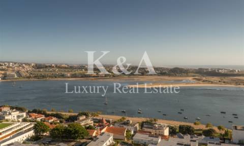 Cobertura T4 com vistas panorâmicas na Foz